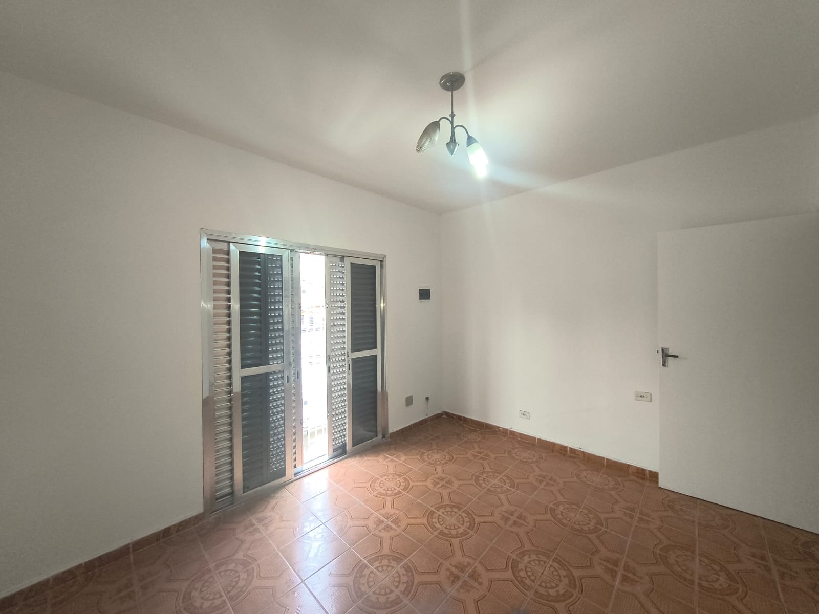 Casa 5 dorms — Jardim Maristela, disponível para alugar! — foto 26