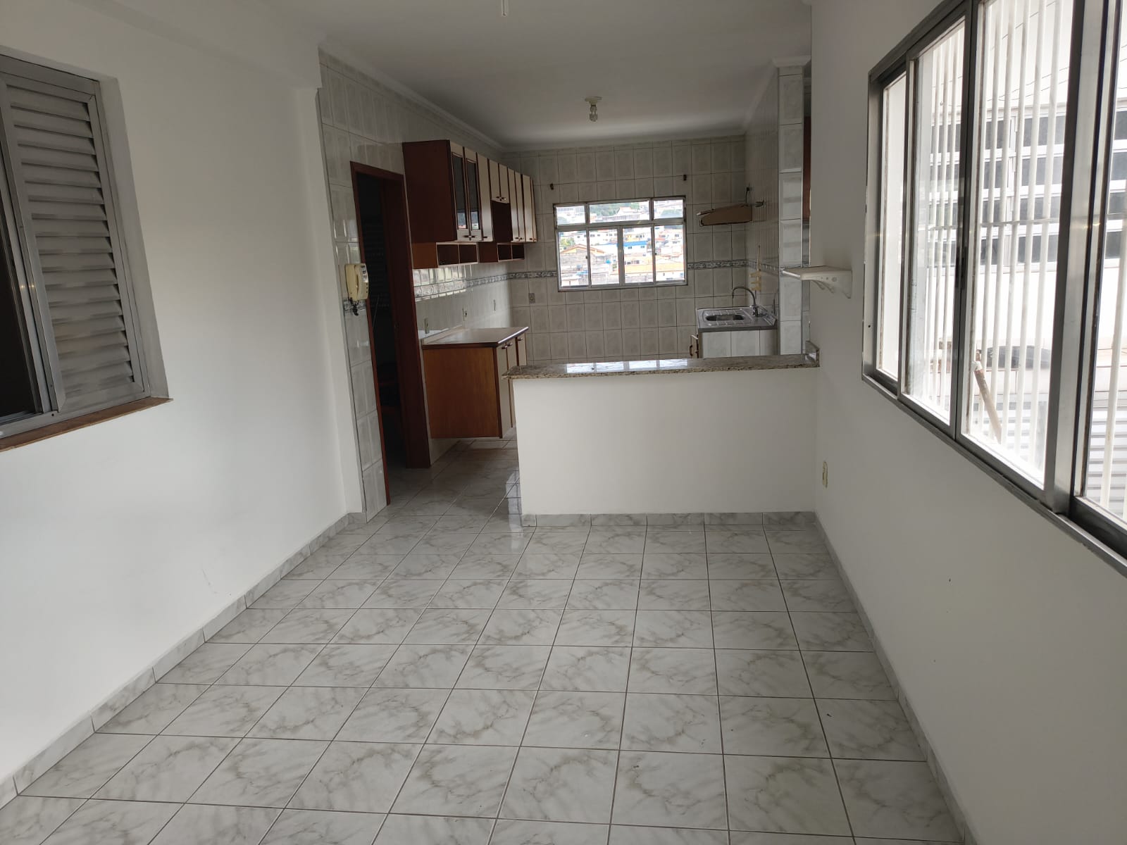 Casa 5 dorms — Jardim Maristela, disponível para alugar!